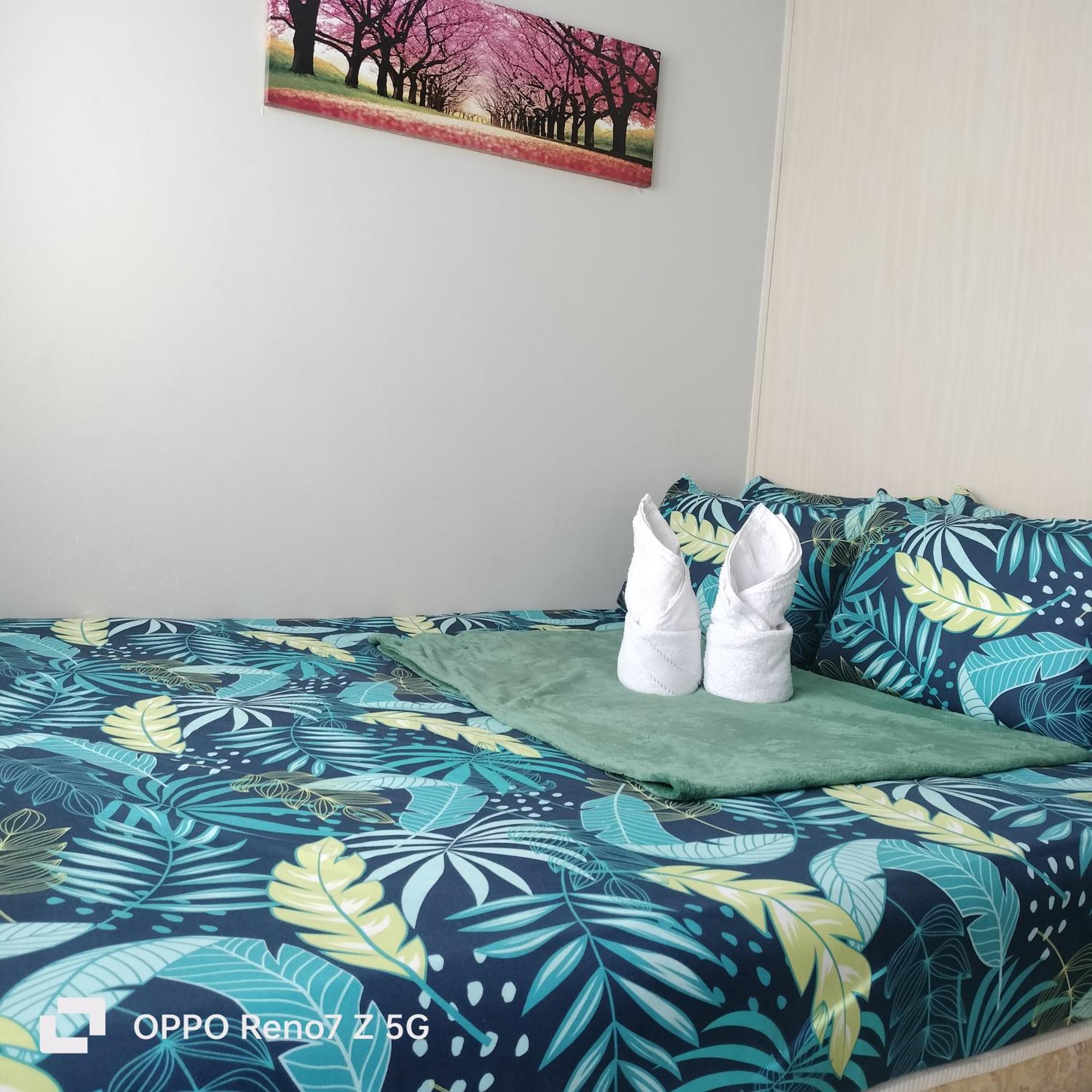 Glenda Place Aurum At Sea Residences Near Moa Pasay Exterior foto