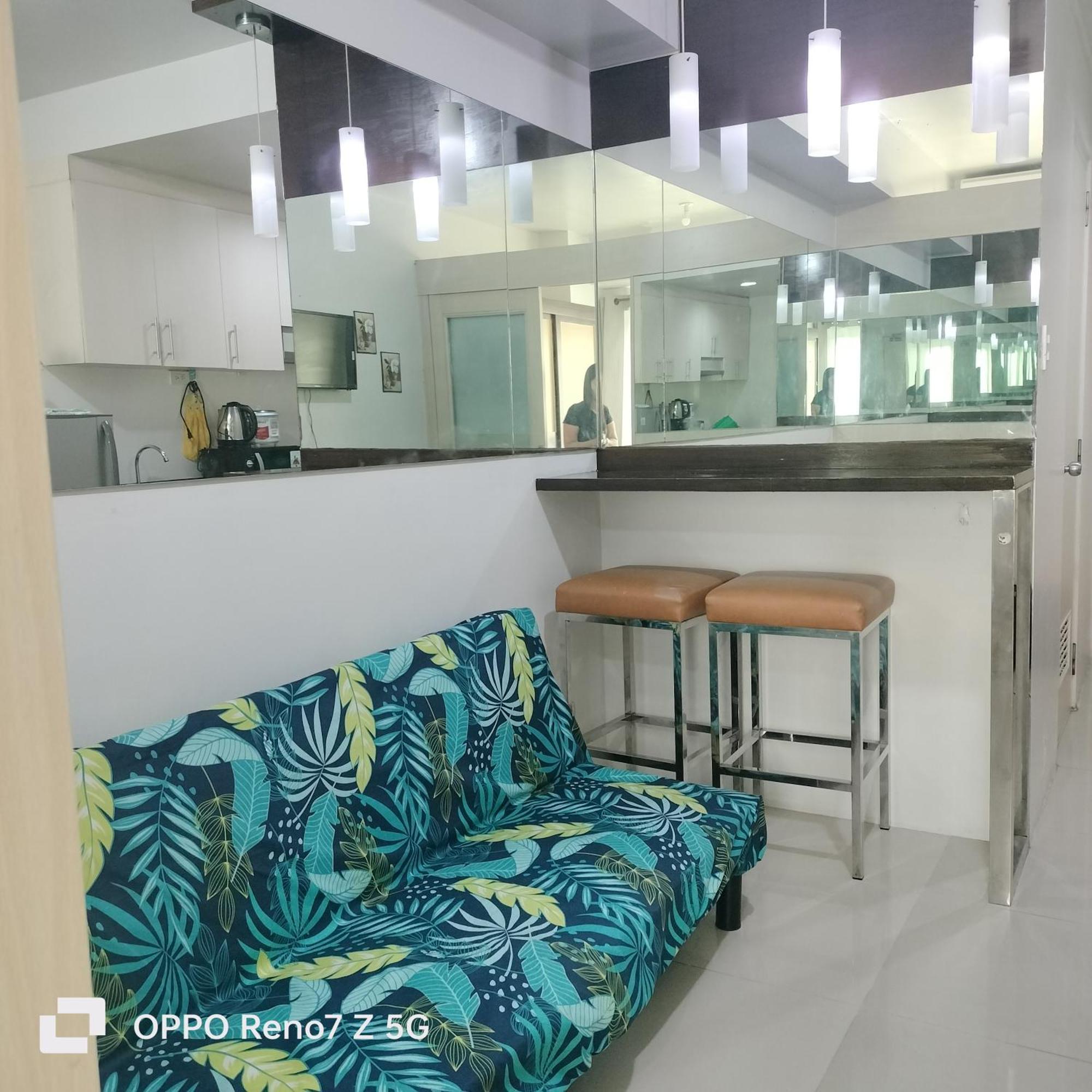 Glenda Place Aurum At Sea Residences Near Moa Pasay Exterior foto