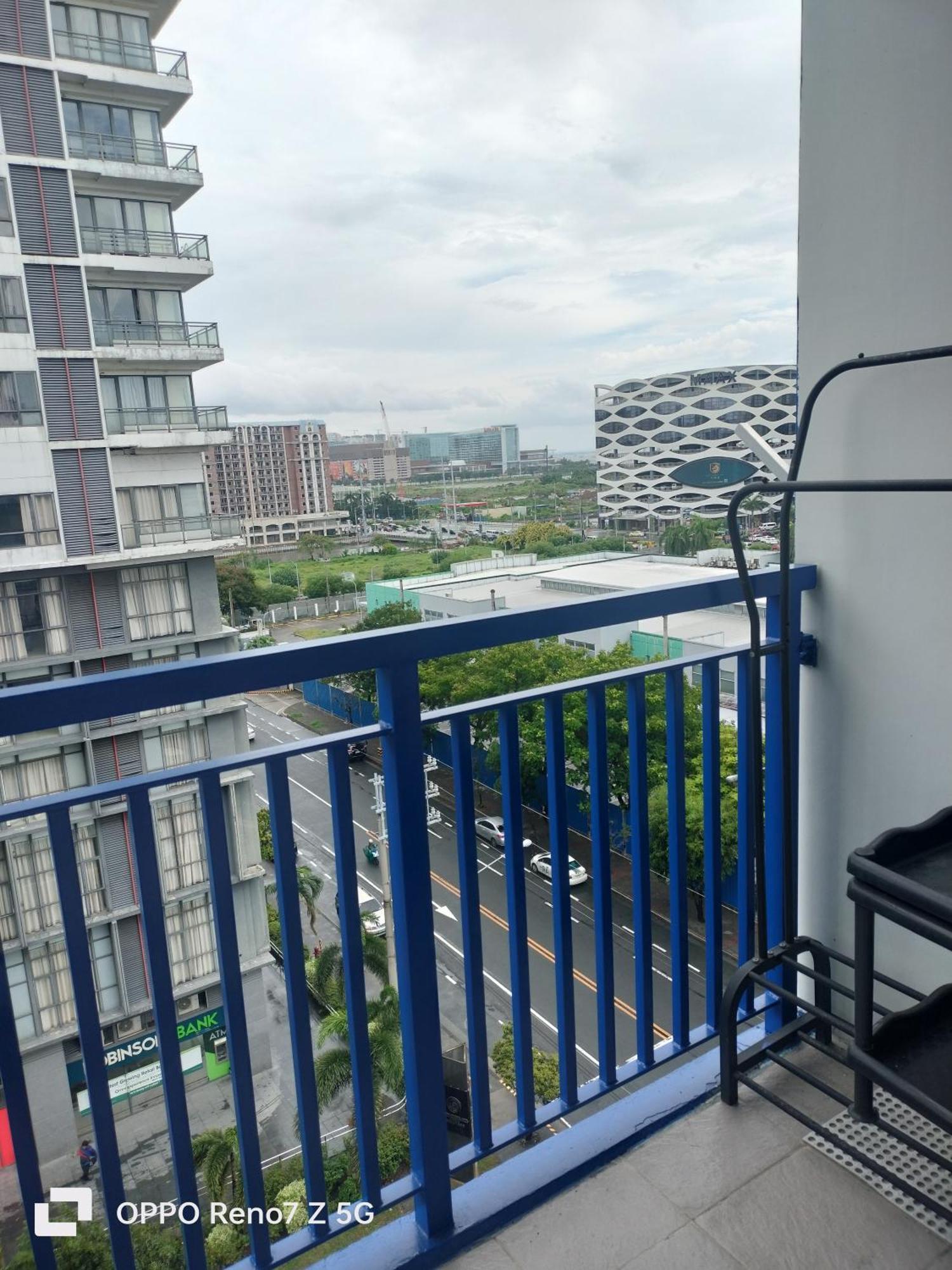Glenda Place Aurum At Sea Residences Near Moa Pasay Exterior foto